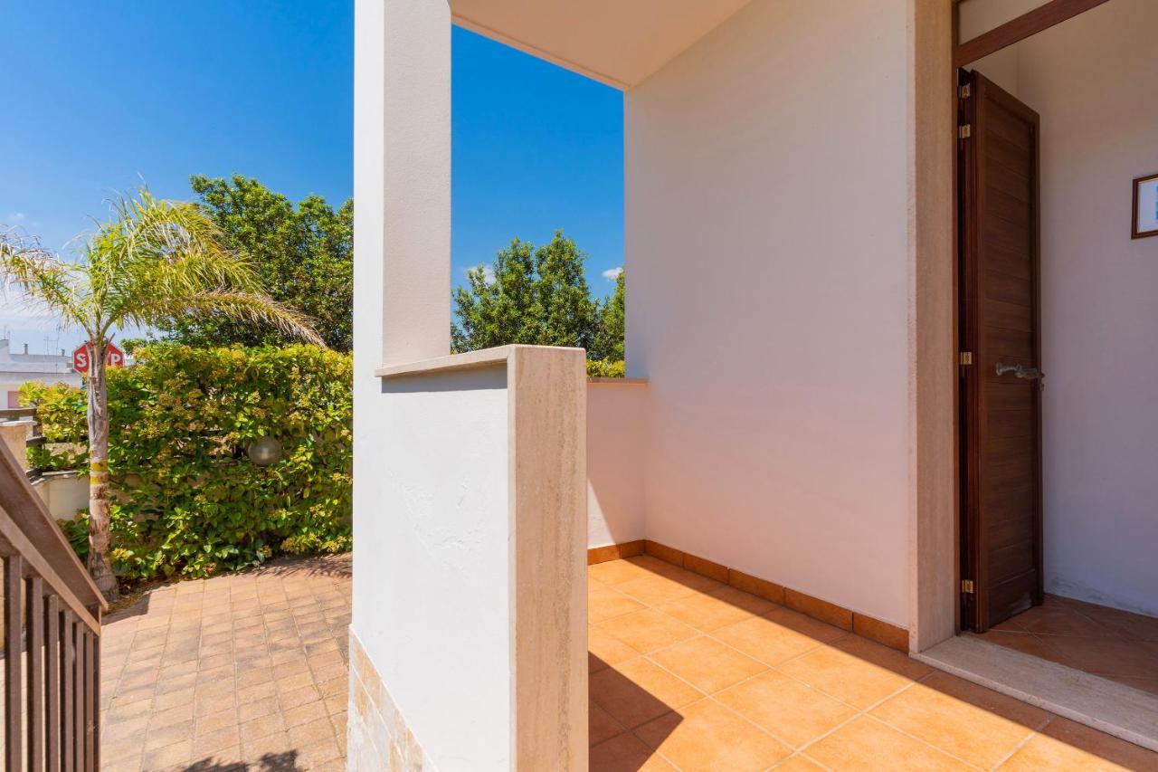 Villa Cieloazzurro by BarbarHouse Sant Isidoro  Esterno foto